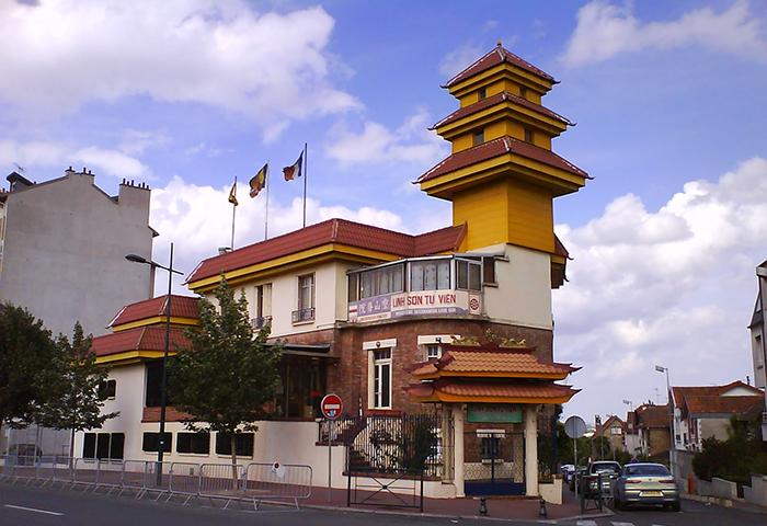 Joinville le Pont Temple bouddhique Linh Son