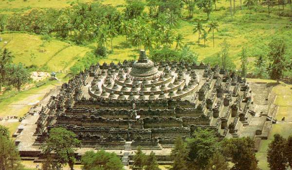 Du stupa a la pagode 29